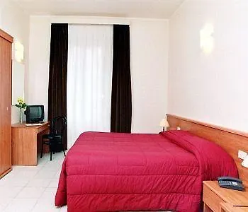 Principe Eugenio Hotel 3*