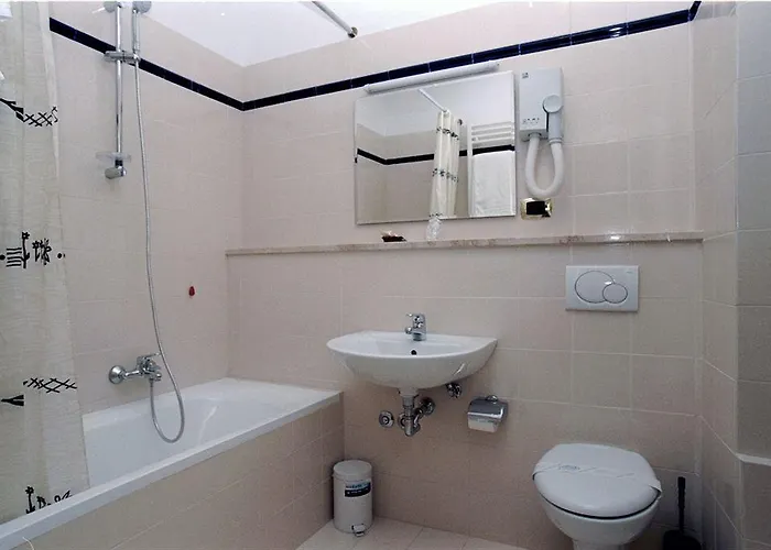 Principe Eugenio Otel 3*